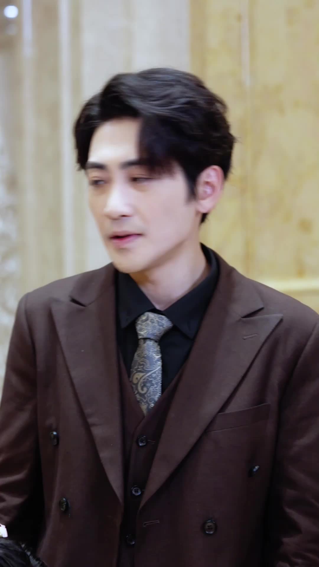 Episode 12 - Frosty CEO, Sizzling Baby Bump Romance